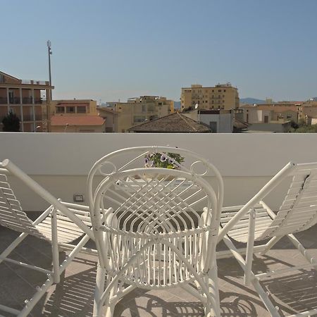 Holiday Alghero Apartamento Exterior foto